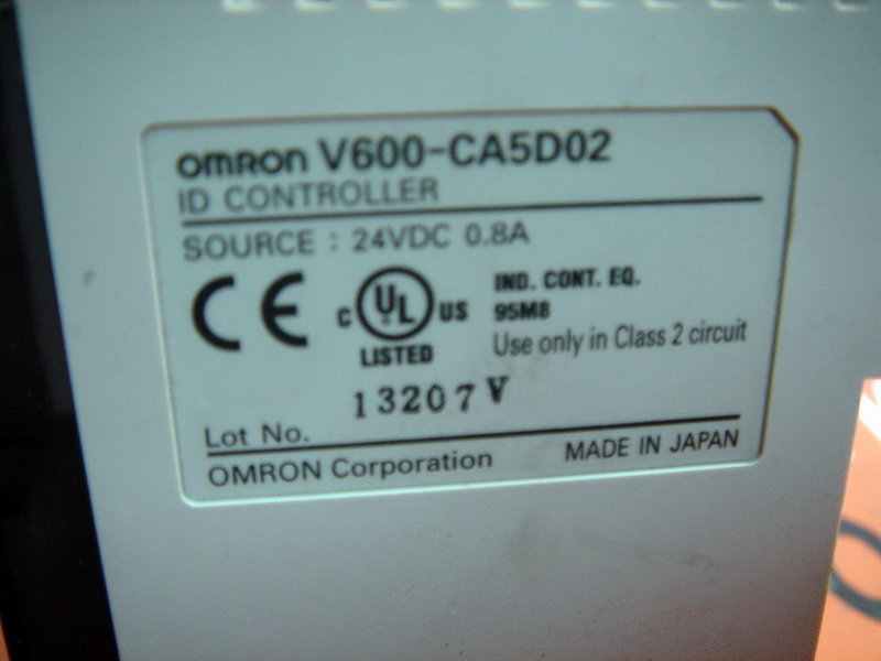 OMRON V600-CA5D02 V600 ID CONTROLLER - 裕益科技自動化設備可程式